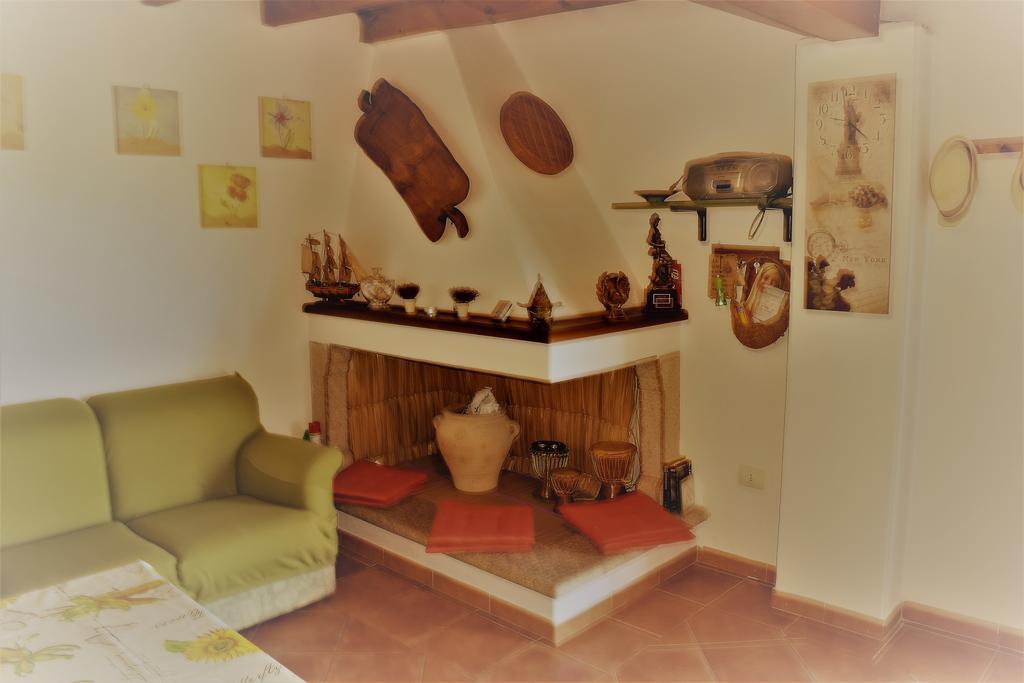 La Ginestra Guest House Orosei Exterior photo